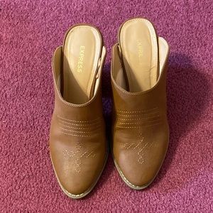 Express brand mules